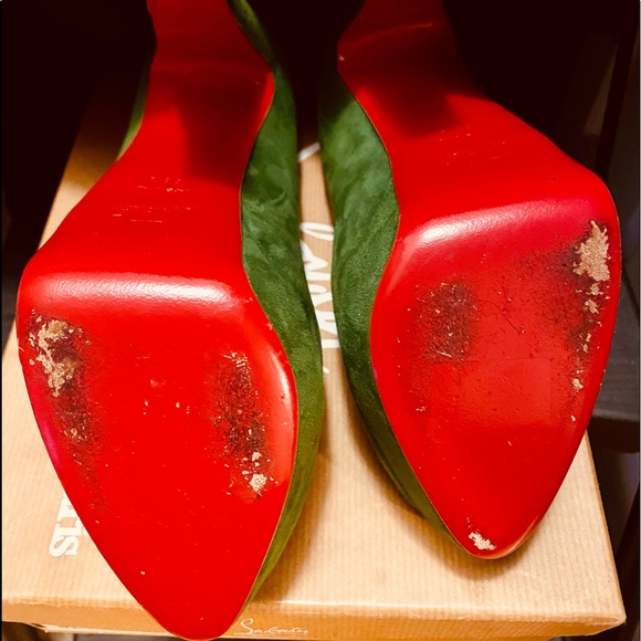 💯AUTHENTIC CHRISTIAN LOUBOUTIN Suede 140 Pumps - Picture 7 of 7